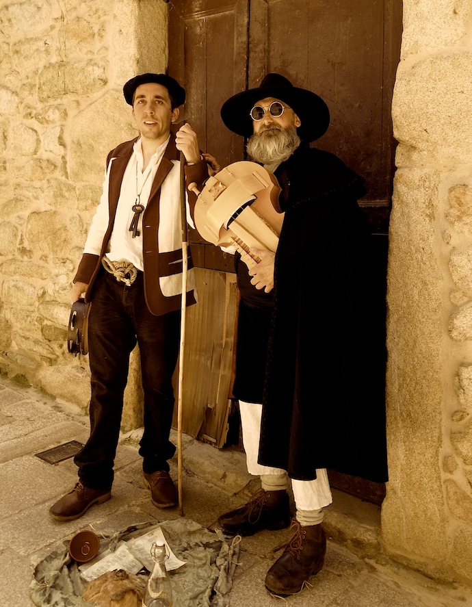 Os Carapaus en Teo